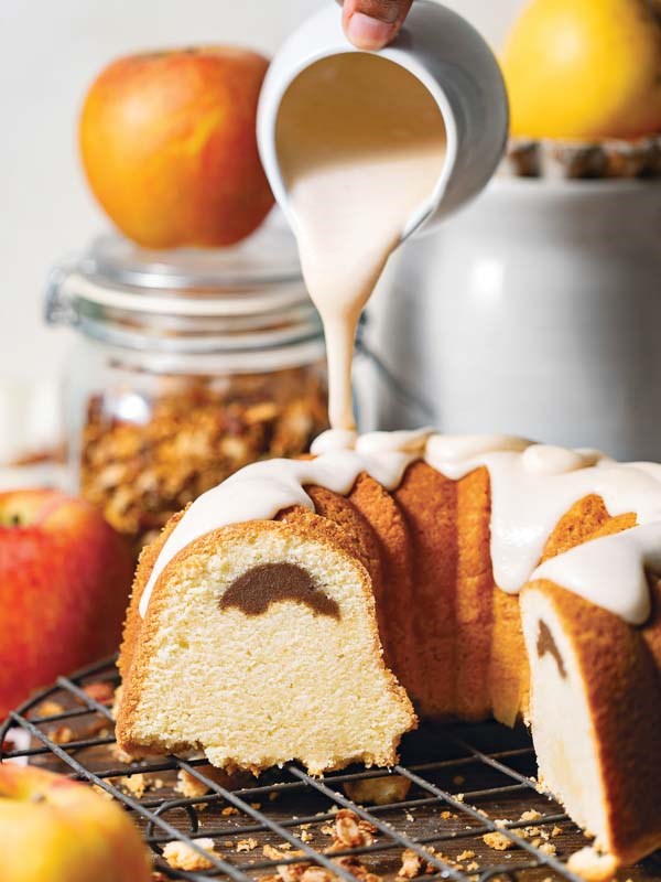 Apple butter swirl pound cake