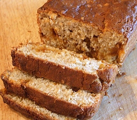 Apple-butterscotch bread