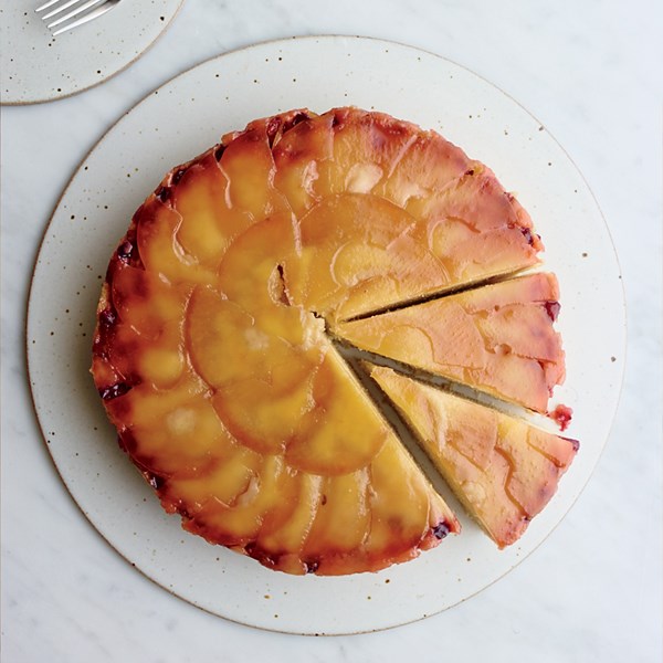 Apple cake with cranberries