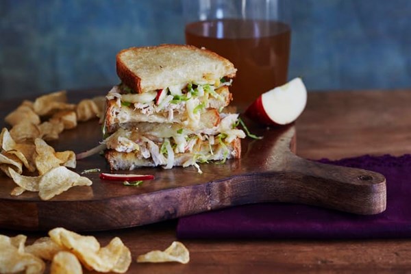 Apple, cheddar & chicken melts
