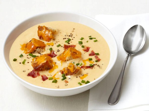 Apple-cheddar soup with bacon