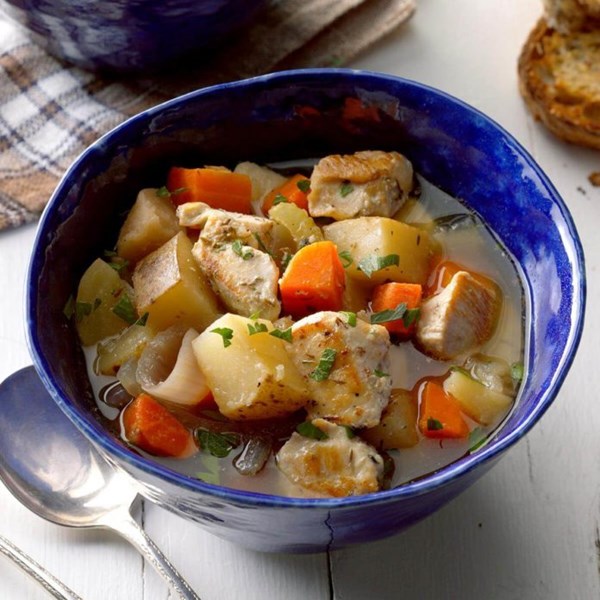 Apple chicken stew