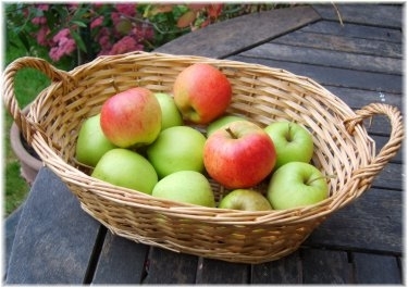 Apple chutney