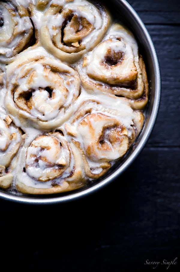 Apple cider cinnamon buns
