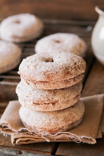 Apple cider donuts