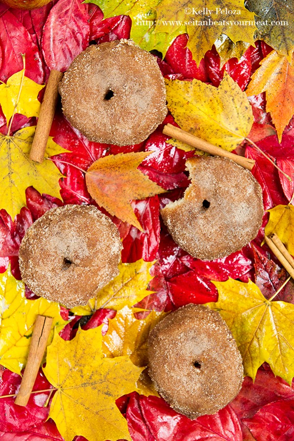 Apple cider doughnuts