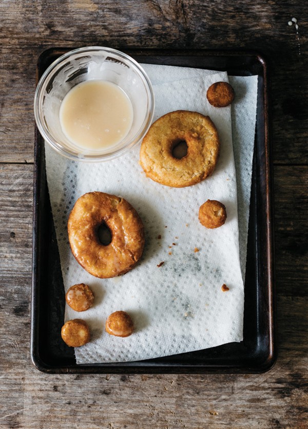 Apple cider doughnuts