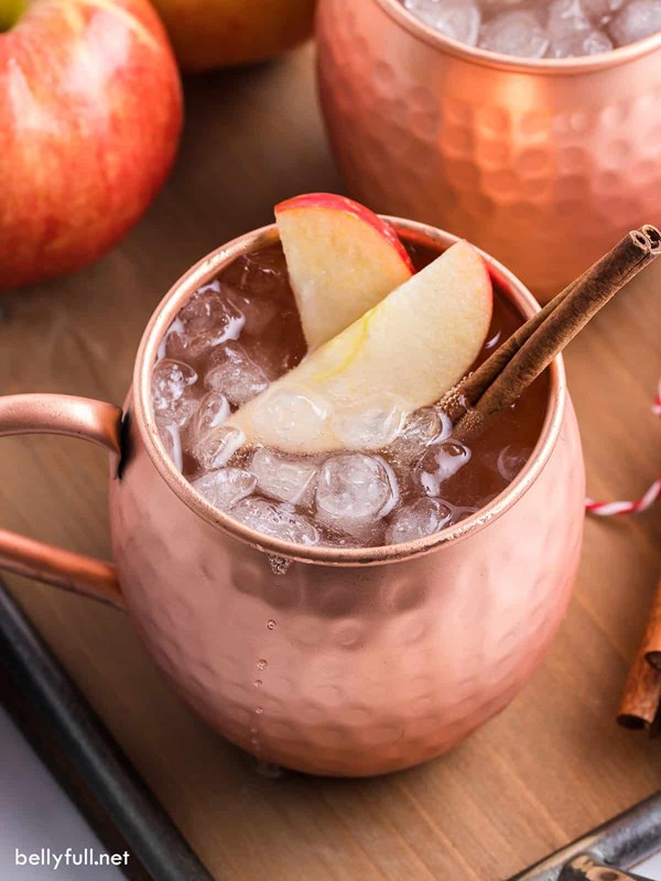 Apple cider Moscow mule