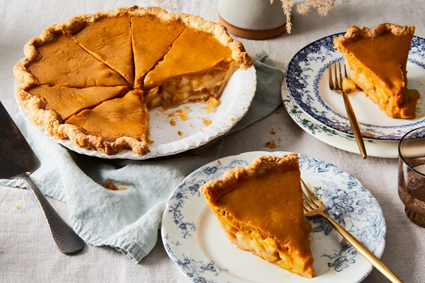 Apple cider pumpkin pie