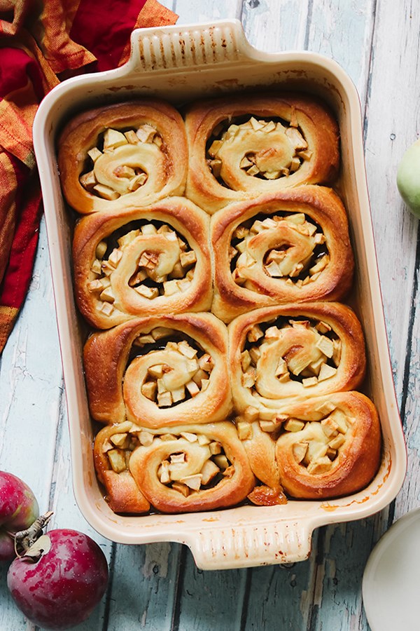 Apple cider sticky buns