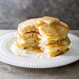 Apple-cinnamon pancakes