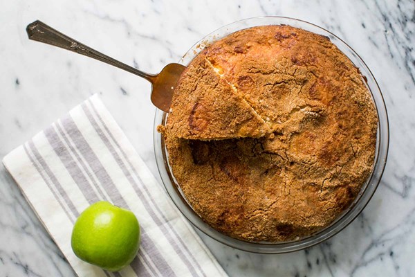 Apple coffee cake