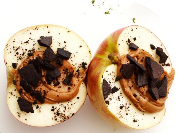 Apple-cookie boats