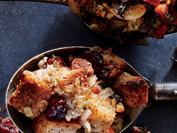 Apple, cranberry, and pecan stuffing