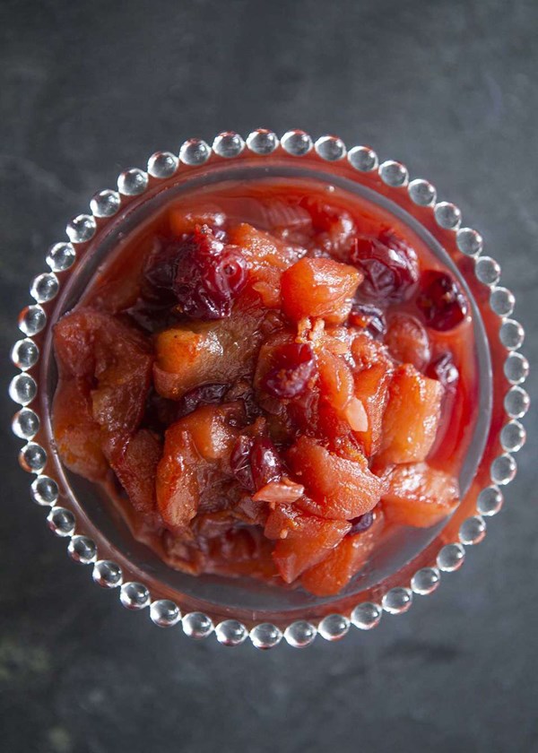 Apple cranberry chutney