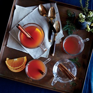 Apple-cranberry holiday wassail