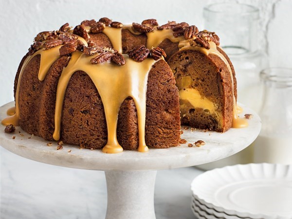 Apple-cream cheese bundt cake
