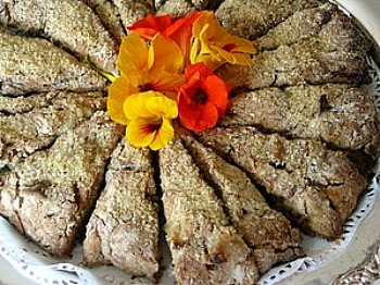 Apple cream scones