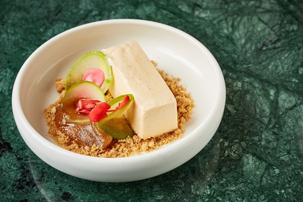 Apple crumble kulfi