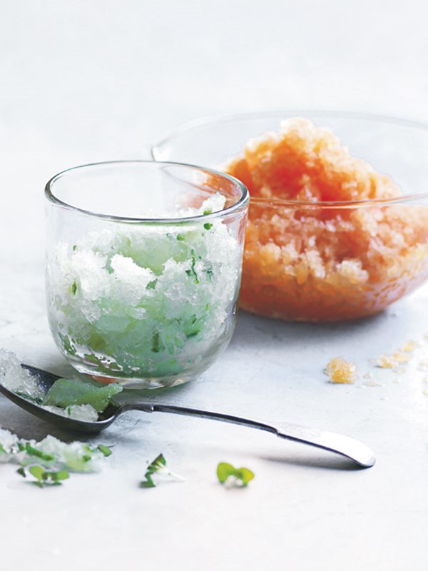 Apple, cucumber and mint ice