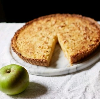 Apple curd tart