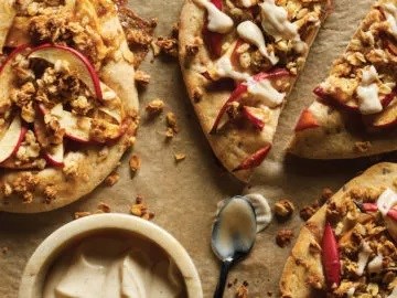 Apple dessert pizzas