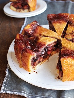 Apple-elderberry charlotte