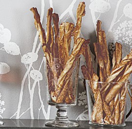 Apple, fennel, and cheddar cheese straws