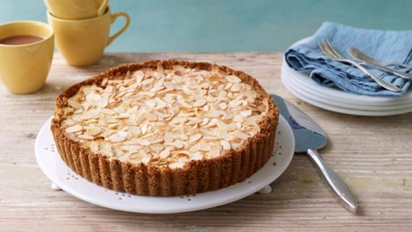 Apple frangipane tart