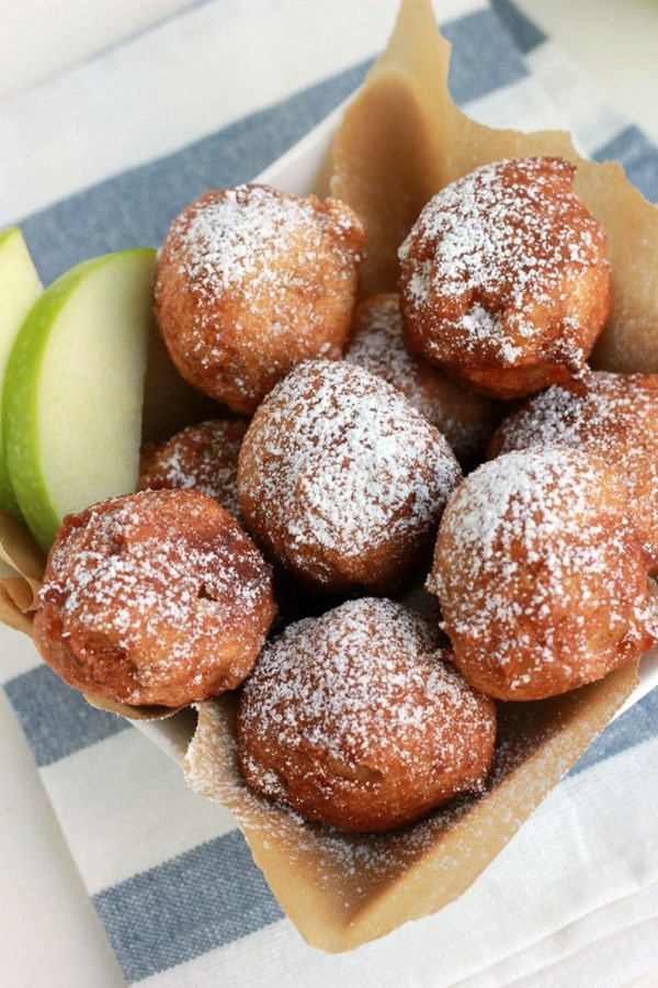 Apple fritters