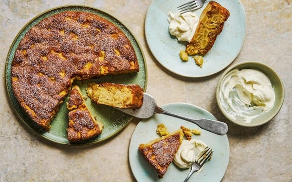 Apple, hazelnut and olive oil cake