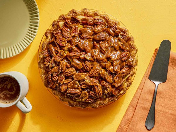 Apple-pecan bourbon-caramel pie