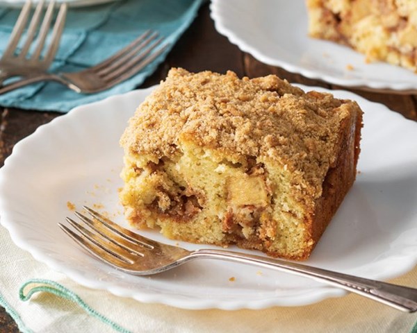 Apple pie coffee cake