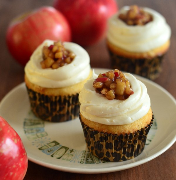 Apple pie cupcakes