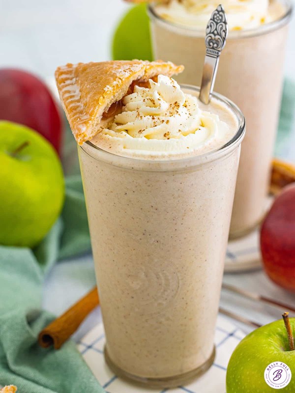 Apple pie milkshake