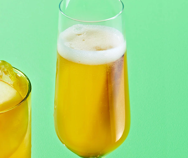 Apple pie mimosa