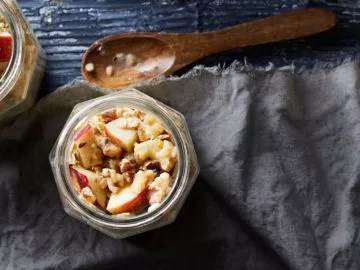 Apple pie overnight oats