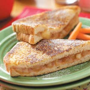 Apple pie sandwiches