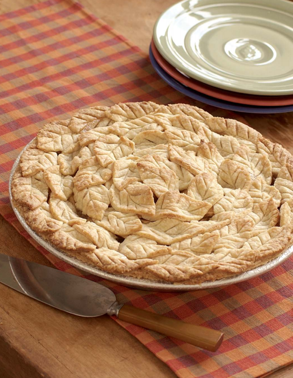 Apple pie with covered leaves