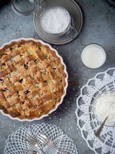Apple pie with walnuts and cranberries
