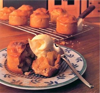 Apple pies