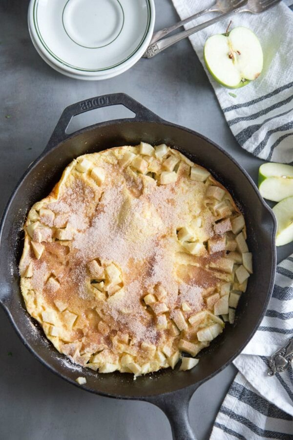 Apple puff pancake