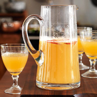 Apple rum cocktail