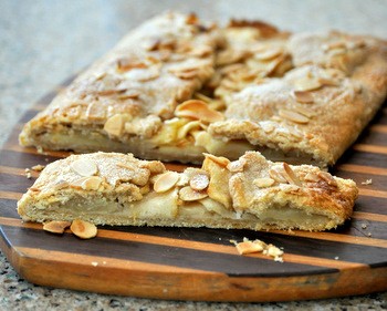 Apple slab tart