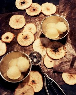 Apple sorbet with apple crisps
