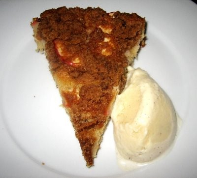 Apple streusel coffee cake