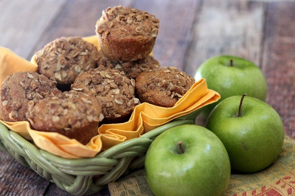 Apple streusel muffins