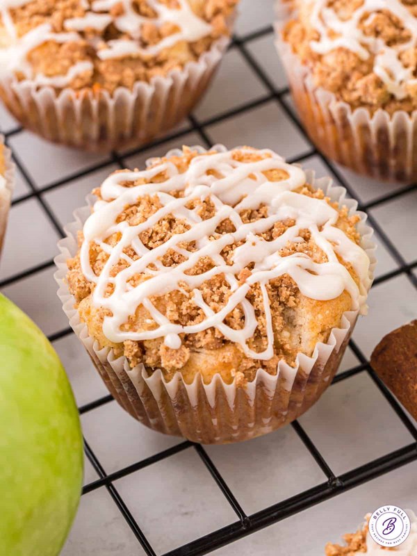 Apple streusel muffins