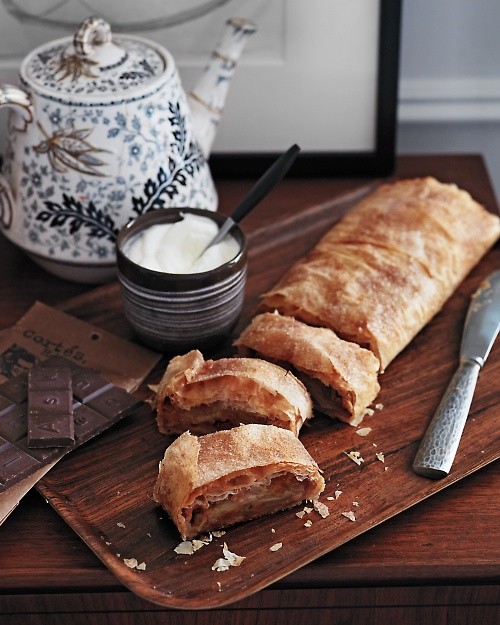 Apple strudel