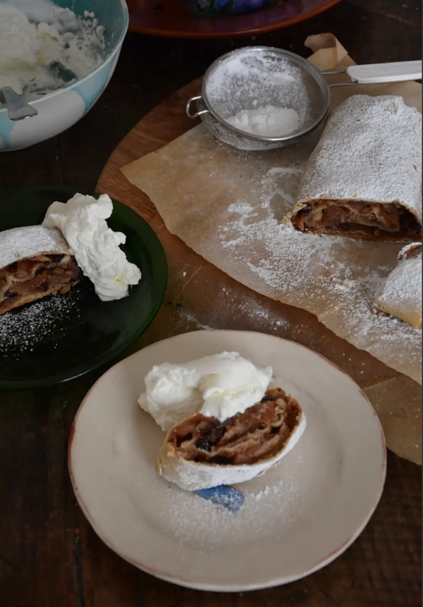 Apple strudel